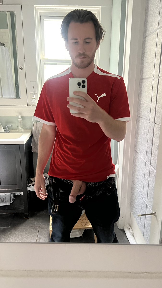teddyhardcash's tweet photo. Retweet if you like soft cocks 

#hung https://t.co/4NtiSpH32Y