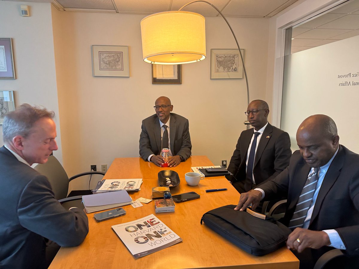 Rwanda in USA (@rwandainusa) on Twitter photo At Harvard University, Minister <a href="/JoNsengimana/">Joseph Nsengimana</a> met with Vice Provost for Int’l Affairs, Prof. Mark Elliott. Their discussions focused on strengthening academic ties and the potential establishment of a Center of Excellence in #Rwanda and other areas of mutual interest in education At Harvard University, Minister <a href="/JoNsengimana/">Joseph Nsengimana</a> met with Vice Provost for Int’l Affairs, Prof. Mark Elliott. Their discussions focused on strengthening academic ties and the potential establishment of a Center of Excellence in #Rwanda and other areas of mutual interest in education