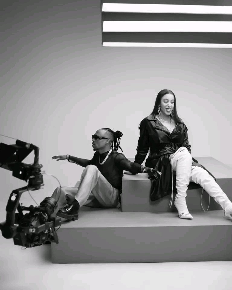 MR &amp; MRS CHALLENGE 🔊💃🏾💃🏾❤️

Couples, it’s your time to shine!
Drop a video of you and your Mr or Mrs vibing, dancing, or just feeling the love to my latest song! 🎶 

2 winning couples will walk away with K5000 EACH – that’s right, K10,000 total!
The videos with the most likes..