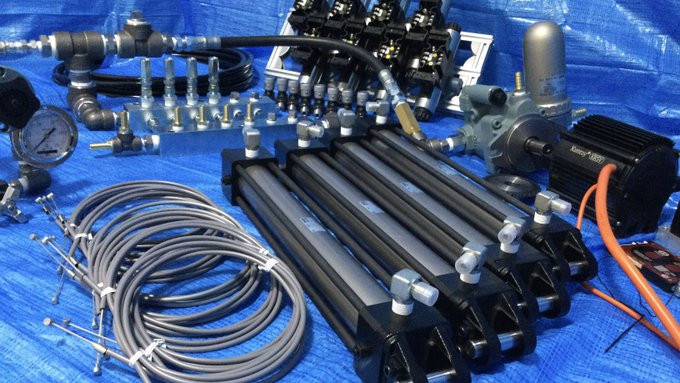 project_EXA's tweet photo. 新しい拠点を確保し、EXA試作4号機を制作することができました。

#EXA_report
#EXA_TestUnit4_report https://t.co/VXIs2qTfwg