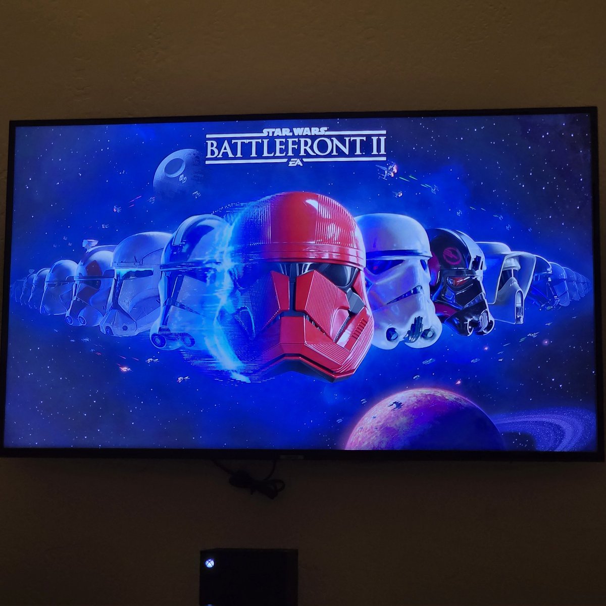 SW_Doctrine's tweet photo. Fighting for Star Wars Battlefront 3 on Xbox right now! https://t.co/XPUcJAcyTt