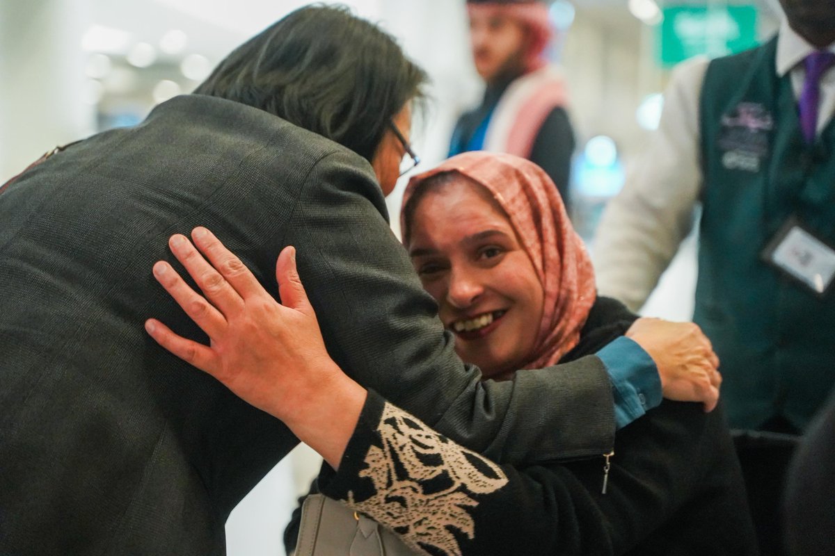 Cecille El Beleidi 🇬🇧🇸🇦 (@cecilleelb) on Twitter photo استقبلت أولى دفعات الحجاج البريطانيين لهذا العام في #مطار_الملك_عبد_العزيز برفقة فريق من وزارة الحج والعمرة وفريق من شركة مطارات جدة. نتمنى لهم حجاً مبروراً وسعياً مشكوراً. 🌙🤲 <a href="/HajMinistry/">وزارة الحج والعمرة</a> شكرا جزيلا لجهودكم المتميزة في خدمة الحجاج
#حج_1446هـ #UKinJeddah استقبلت أولى دفعات الحجاج البريطانيين لهذا العام في #مطار_الملك_عبد_العزيز برفقة فريق من وزارة الحج والعمرة وفريق من شركة مطارات جدة. نتمنى لهم حجاً مبروراً وسعياً مشكوراً. 🌙🤲 <a href="/HajMinistry/">وزارة الحج والعمرة</a> شكرا جزيلا لجهودكم المتميزة في خدمة الحجاج
#حج_1446هـ #UKinJeddah