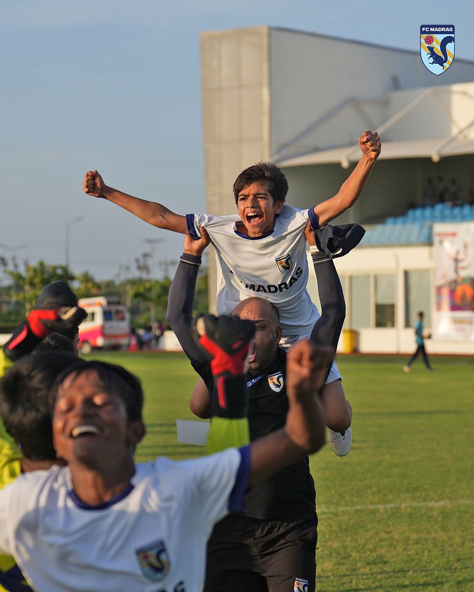 fcmadras's tweet photo. Scenes weโll never forget.
A dream kept alive. The final awaits โ but this moment will live forever.
#FCMadras #AIFF #FCM #FlyingSquirrels #ChampionsForLife #WinningTogether #MadeInMadras
#AIFFYouthLeague #AIFFSubJuniorLeague https://t.co/GuEI53B69H