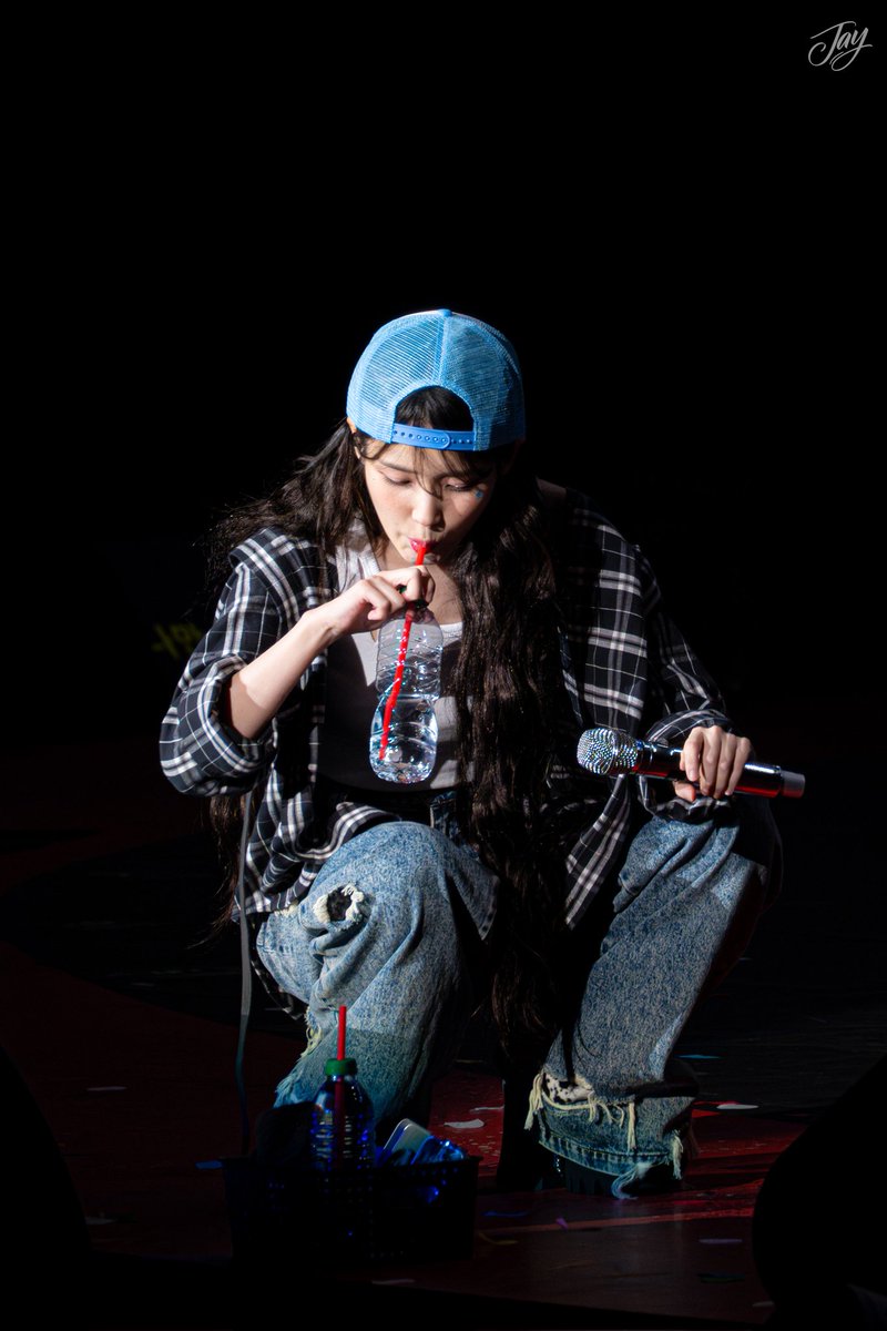 UAENAGRAPHY's tweet image. HEREH World Tour Concert in Oakland

Oakland Arena 

#아이유 #아이유월드투어 #IU #아이유콘서트IU