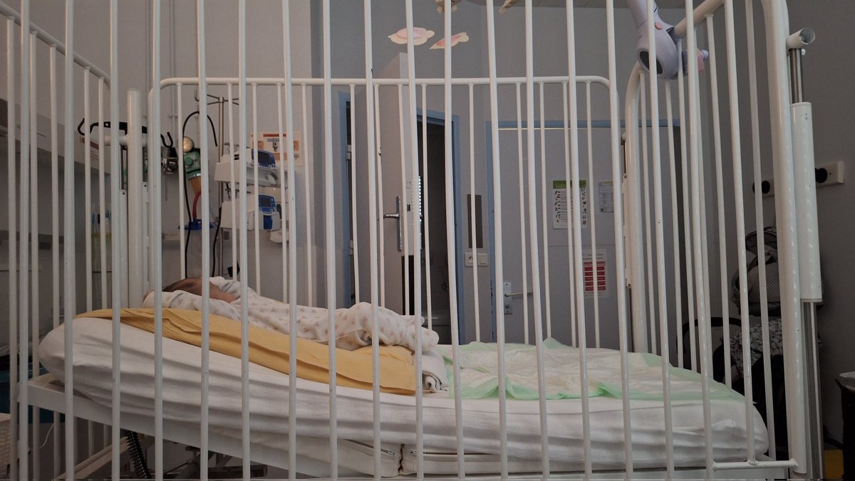 Mylène / Konala tweet media