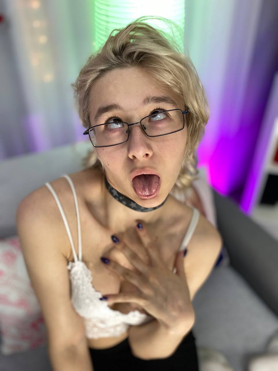 hey hey!! online now for u