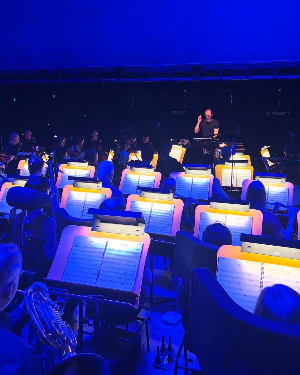 Doc Brown is in the bass section this weekend for “Back to the Future” in Concert with Caleb Young conducting!

@oregonsymphony #oregonsymphony #osomusicians #backtothefuture #docbrown #martymcfly #doublebassplayer #pdxmusicians