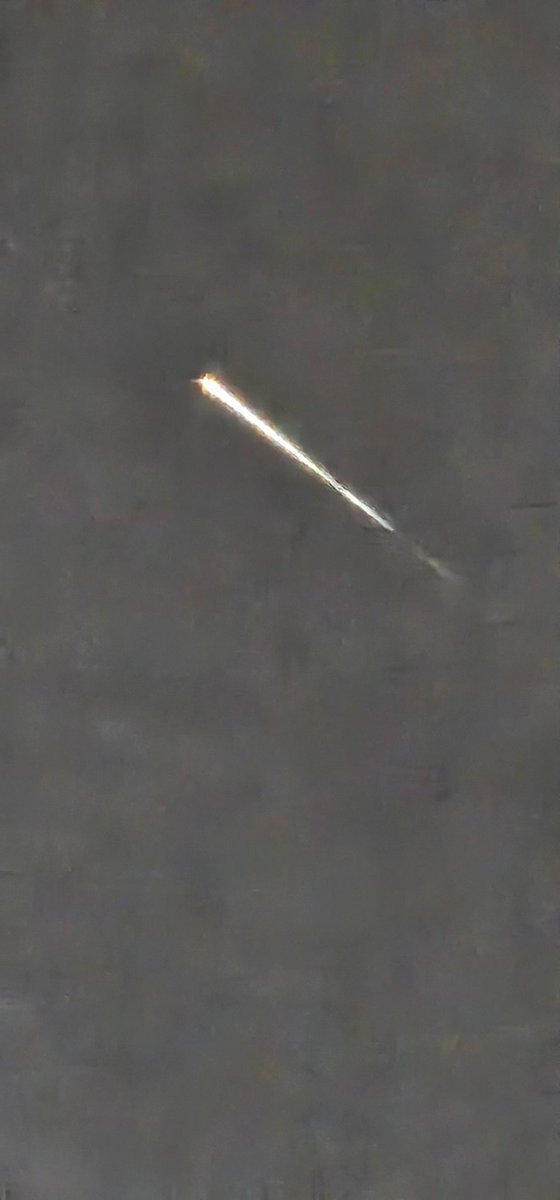Annekriss05's tweet photo. @SpaceX https://t.co/OQfNgxy9mJ