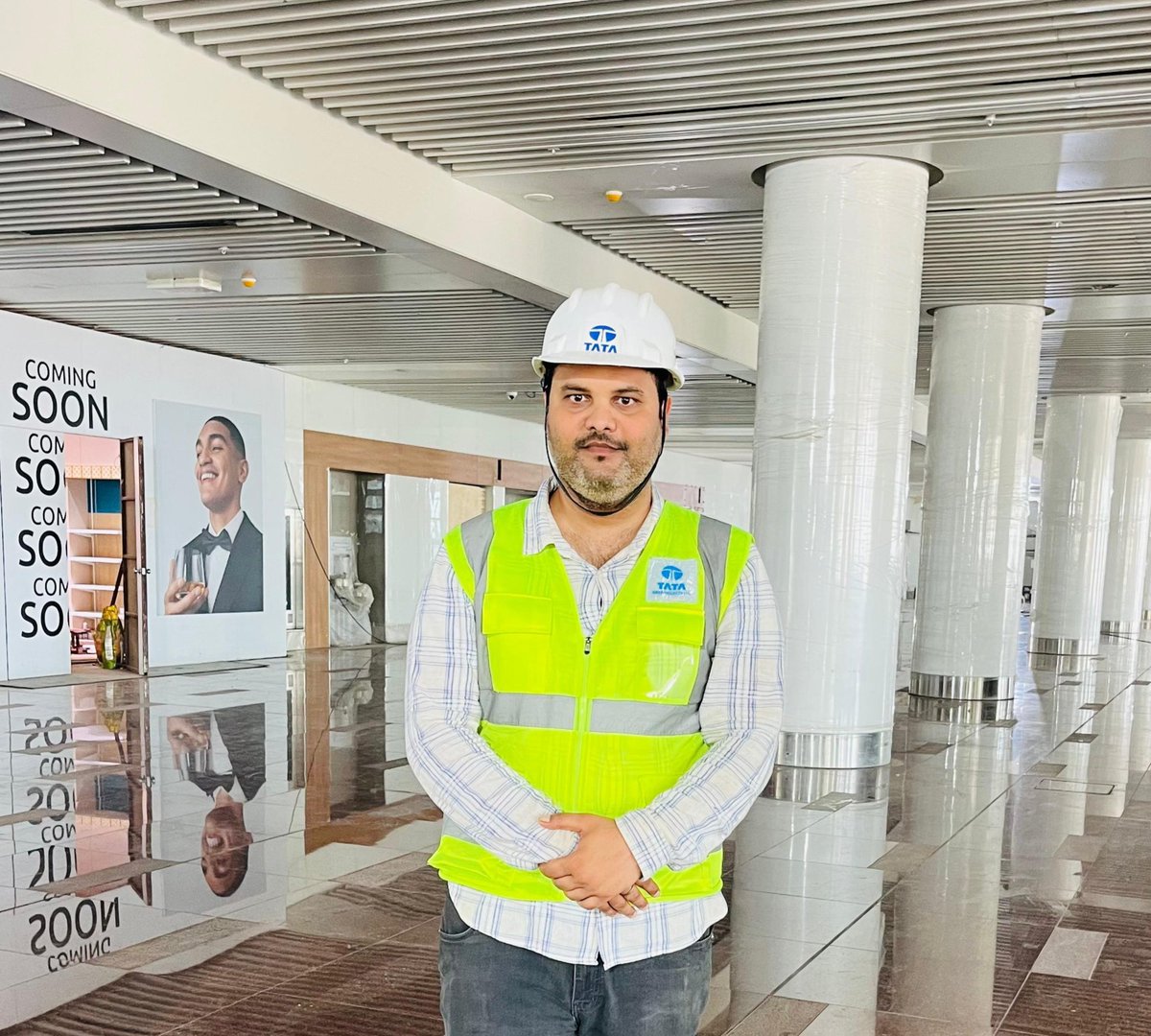 It’s the little details that make a big difference. Meet Mr. Pushpraj, a finishing expert at #NIAirport, who is ensuring that the spaces inside our passenger terminal building meet world-class standards.

#FromTheGroundUp