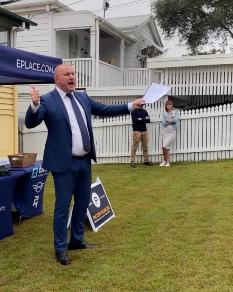 thomas_coussens's tweet image. Thinking of selling your property? Don’t sleep on midweek auctions.
✅ Less competition
✅ Serious, motivated buyers
✅ More agent focus
✅ Quicker turnaround
Sometimes selling smart means ditching Saturday tradition.#RealEstate #AuctionTips #MidweekAuction #PropertySales