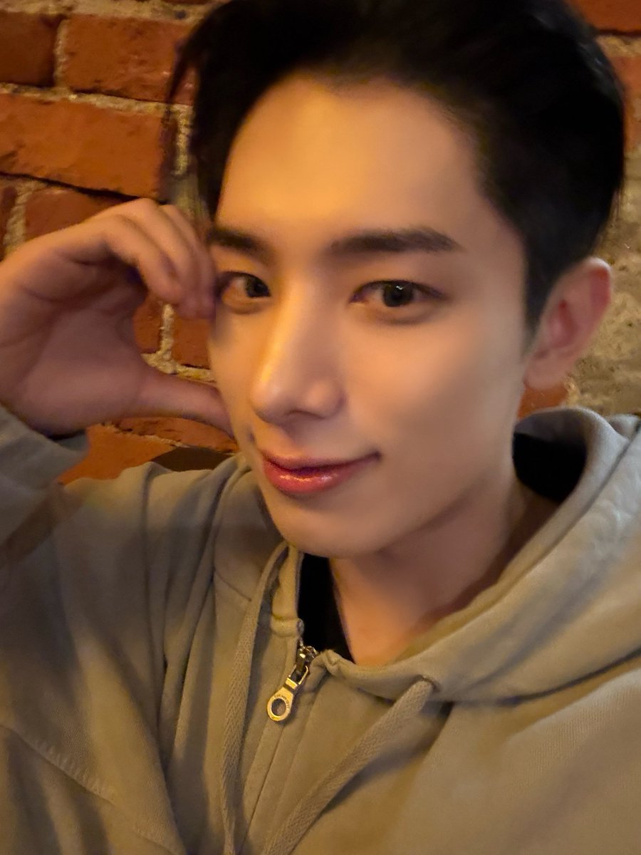 kunho_ours's tweet photo. 250525
Kunho X (Twitter)
Update
#KUNHO #ALLHOURS好きな人と繋がりたい #twitter #Minuts #Ukrainefandom #Ukraine_Allhours_sten
@kunho_ours https://t.co/ijxhLpZY4W