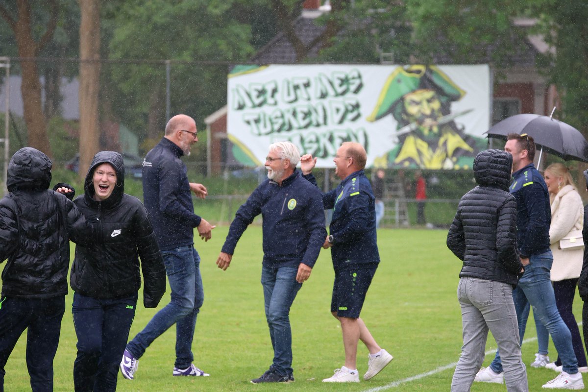Op Friese Velden tweet media