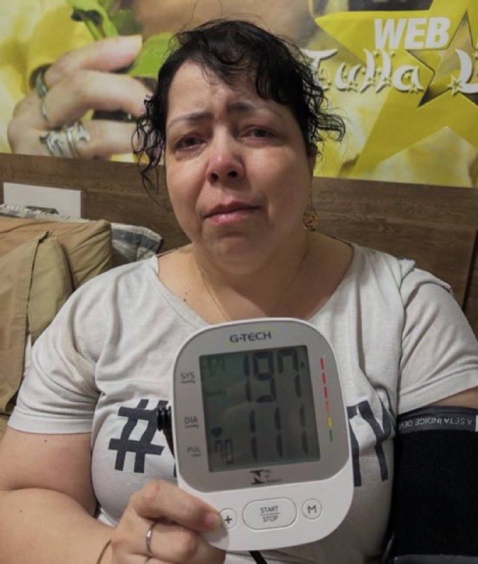 que saco fui dar um fecho e comecei a gaguejar