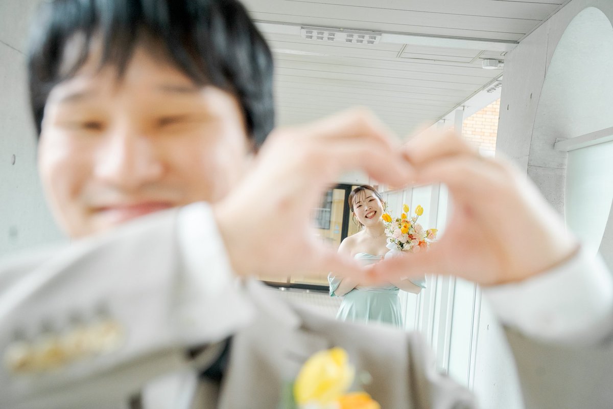 moe_h26's tweet photo. ウェディングフォト撮ってます💍 https://t.co/wskjzrIM4e