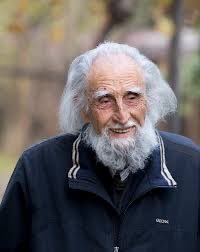 radiorahue's tweet photo. Hoy a los 98 años ha fallecido Gaston Soublette, premio nacional de Humanidades y Ciencias Sociales, Filósofo, musicólogo, amante de la cultura Mapuche y profesor de la Universidad Católica. https://t.co/4IfW4X5IfD