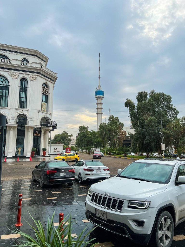 كل شيء يسير لصالحك مهما بدأ سلبياً حكمة اللّٰه تتخطى فهمك .