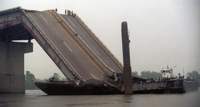 What happened on May 26!

In 2002, the tugboat Robert Y. Love struck a support pier of Interstate 40 over the Arkansas River near Webbers Falls, Oklahoma. The collision caused a section of the bridge to collapse, sending vehicles into the river below. Fourteen people died and