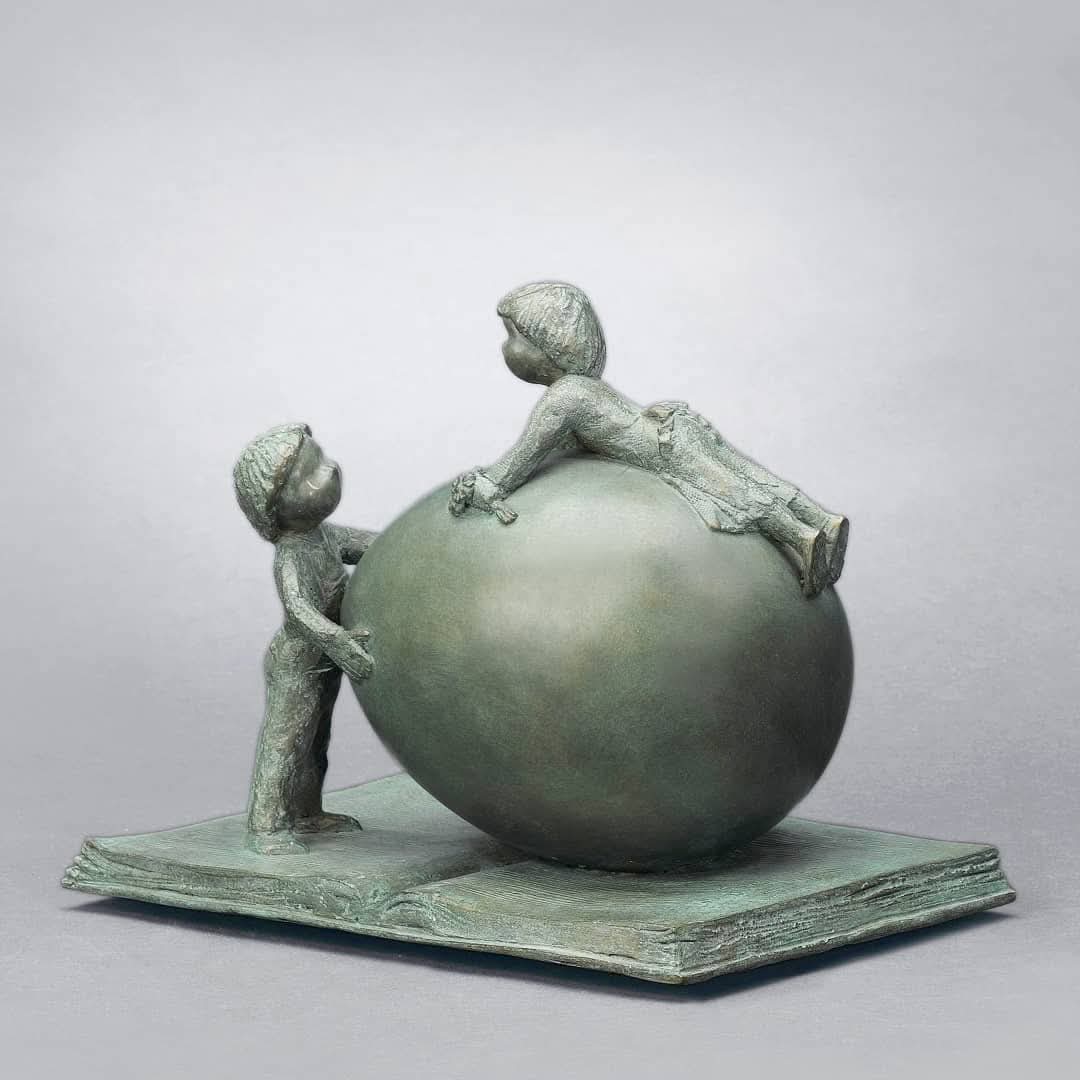 boker_or's tweet image. Vi lascio la pace, vi do la mia pace.
Non sia turbato il vostro cuore e non abbia timore.

La Pace nasce dal cuore.
Scegliendo parole che essendo disarmate, abbattono resistenze e costruiscono ponti.
Facendo gesti che si riflettono nello sguardo dell&apos;altro, edificando tutti.

🌺