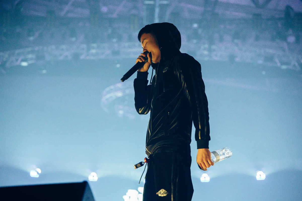 POP YOURS tweet media