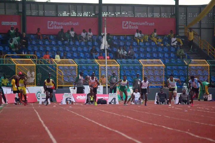 arkoffunaab1's tweet photo. I had the opportunity to attend the #GatewayGame yesterday, and it was a remarkable event 😅.
Funny enough, I don’t even know why I gave up on racing — I used to win plenty medals back in primary and secondary school o (but now CGPA don carry all my energy 😂). https://t.co/6MLDam5ie4