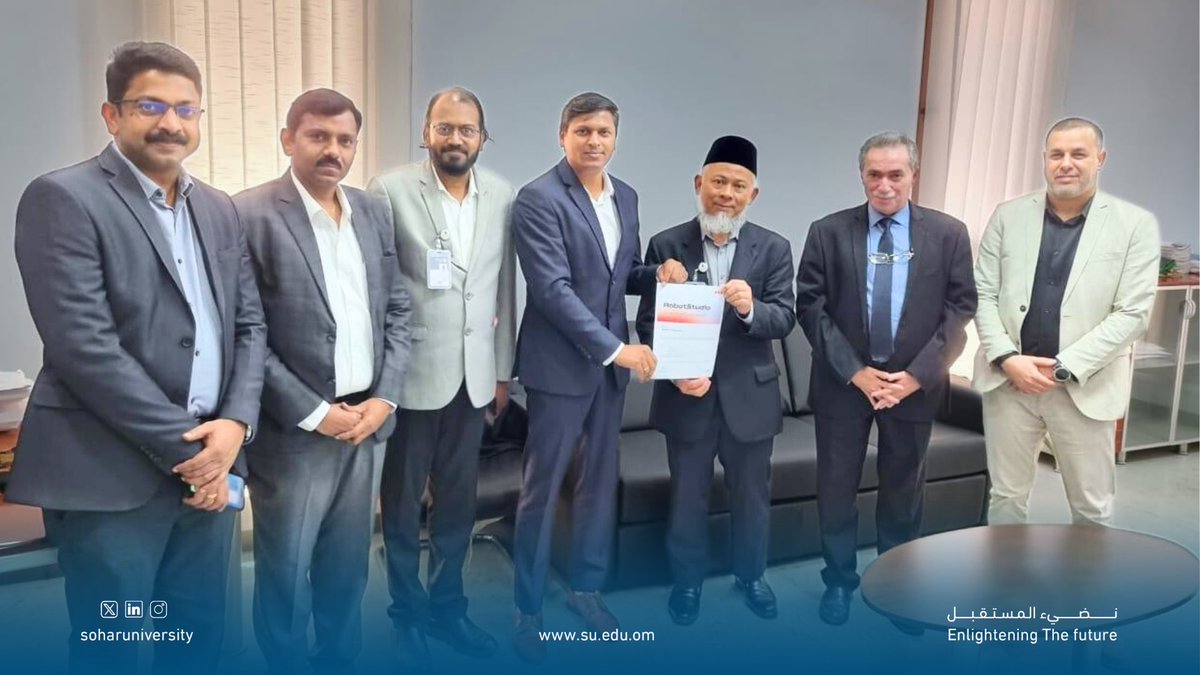 في إطار التعاون في مجالات #البحث_العلمي_والابتكار ،
#كلية_الهندسة بـ #جامعة_صحار تتعاون مع شركة ABB Middle East – قسم الروبوتات في دبي، لاستخدام برنامج Robot Studio Simulation ضمن بيئات التعليم والتطبيق العملي.
<a href="/ABBMiddleEast/">ABB Middle East</a>