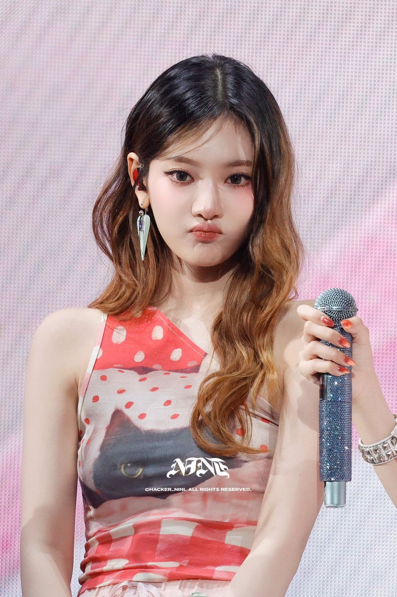 ⚝ Ningning 🦋 tweet media