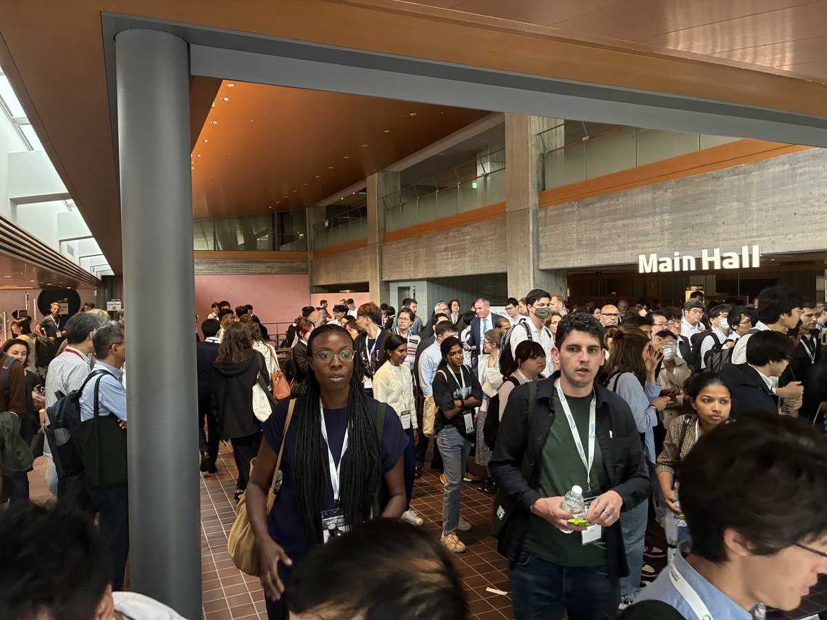 ISMSC2025's tweet photo. Weather is getting better, and we can enjoy the coffee break outside with a refreshing mood! #ismsc2025 https://t.co/8eu2if9VMq