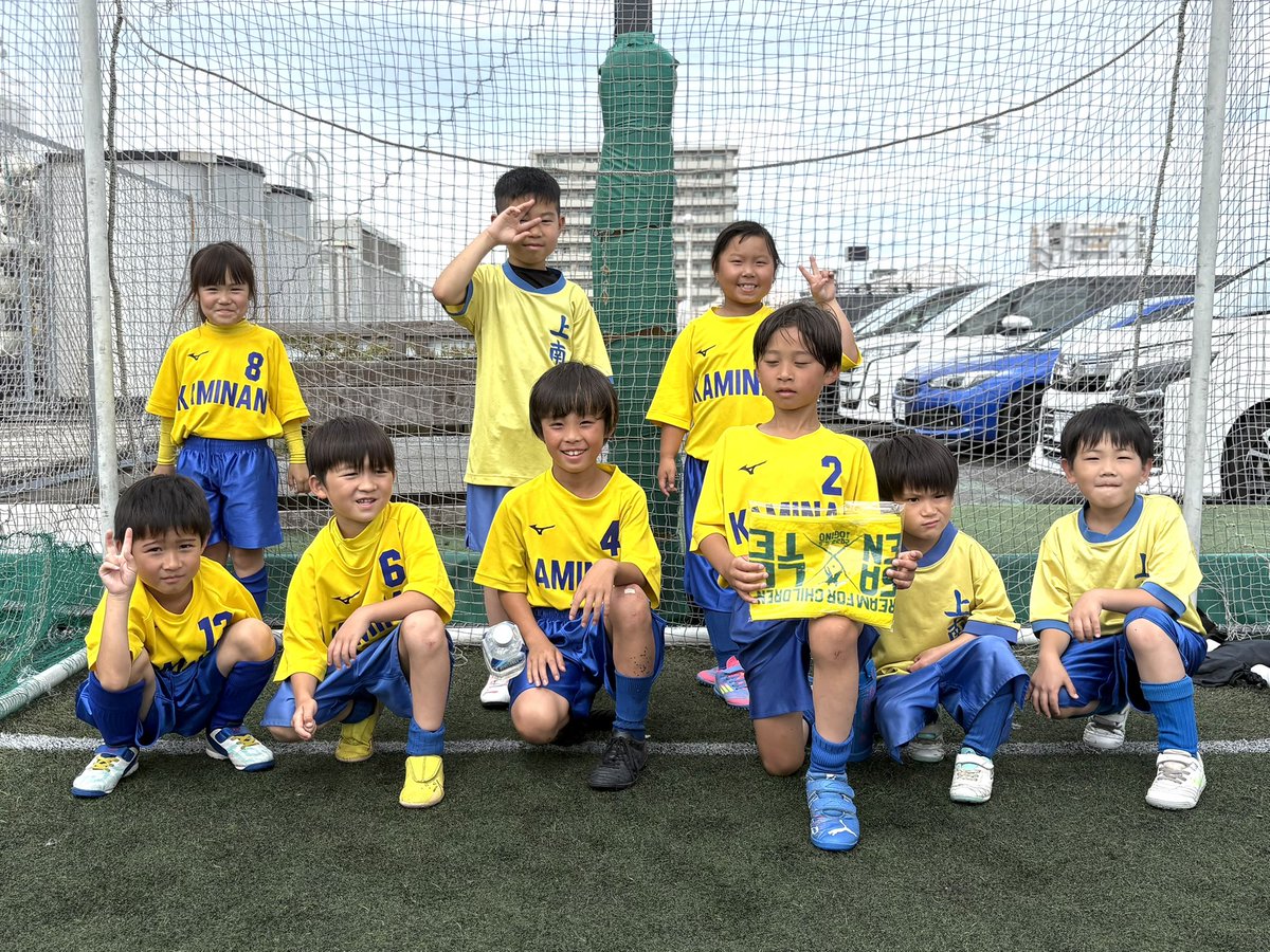 岡崎慎司フットサルフィールド＠茅ヶ崎 tweet media