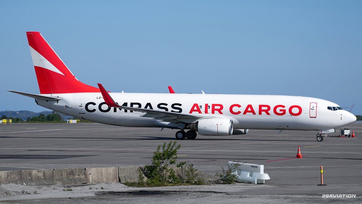 COMPASS AIR CARGO | BOEING 737-8CX(SF) | BERGEN AIRPORT

#CompassAir #Boeing737 #B737 #B738 #B737F #BergenAirport #BGO #ENBR #Cargo #Freight #PlaneSpotting #MegaPlane #AviationPhotography #Boeing #Planes #Aviation

planespotting.be/index.php?page…