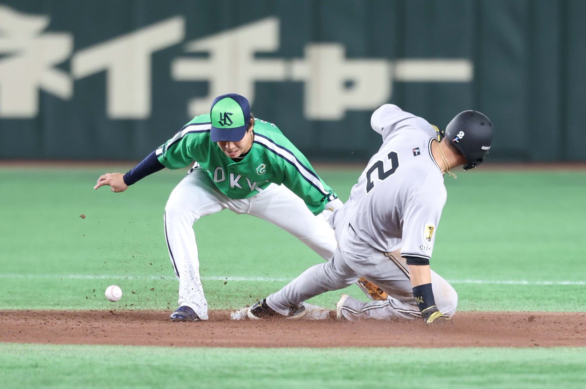 【一軍】vs ヤクルト
東京ドーム
(五回) G 5-2 S

吉川尚輝選手がヒットを放ち盗塁を決めるも、得点は奪えず。

試合はGIANTS TVで生配信！
tv.giants.jp

#新風 #ジャイアンツ