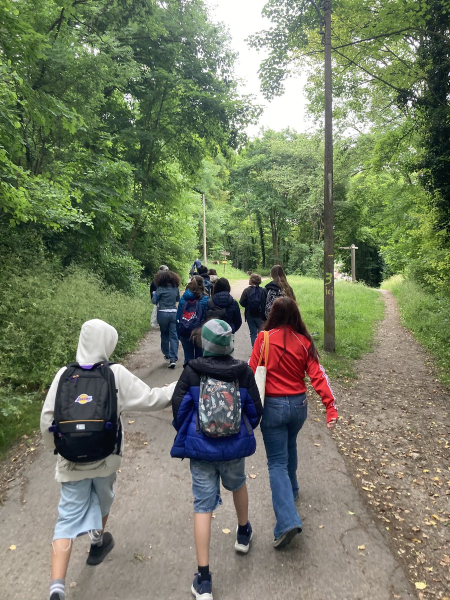 Samedi consacré à la Renaissance Italienne pour les élèves Erasmus au <a href="/Clg_Ronsard/">ClgRonsard_Montmorency</a> : visite du <a href="/chateau_ecouen/">musee_renaissance</a> et de son domaine! <a href="/EUErasmusPlus/">Erasmus+</a> <a href="/DareicV/">DareicVersailles</a>