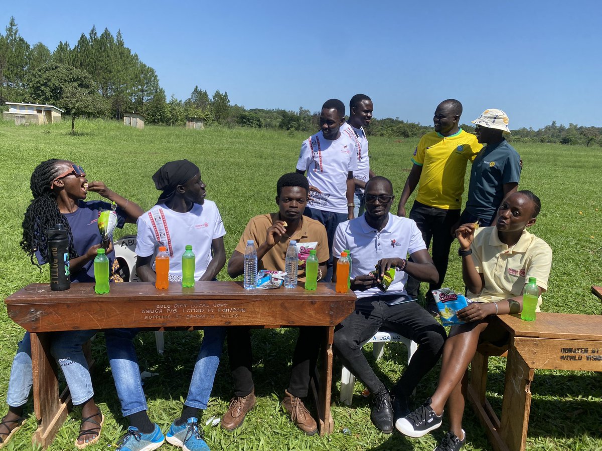 <a href="/AyiriJosh/">Ayíri Joshua</a> <a href="/OTIKE10/">@OTIKE</a> <a href="/AbesageN/">Nahabwe Abesage</a> <a href="/MuwanguziAlex11/">DRRN Muwanguzi Alex</a> <a href="/sumz_snacks/">SUMZ</a> As well as the bazeeyis🤣🤣😭