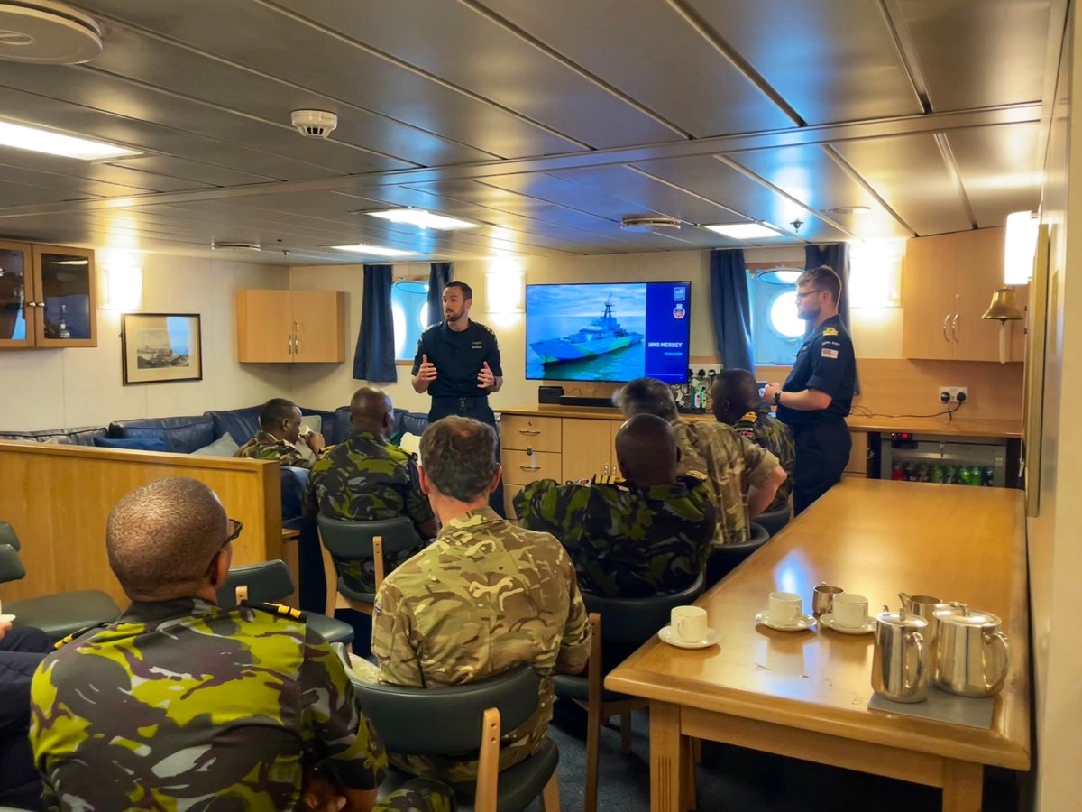 hms_mersey's tweet image. A real privilege to host Major General Paul Otieno, Commander of the Kenya Navy and proud BRNC graduate, onboard HMS MERSEY on Thursday. Great to share experiences and showcase MERSEY’s versatility — strengthening ties through shared purpose at sea 🇰🇪⚓🇬🇧
@kdfinfo @kenyacdf