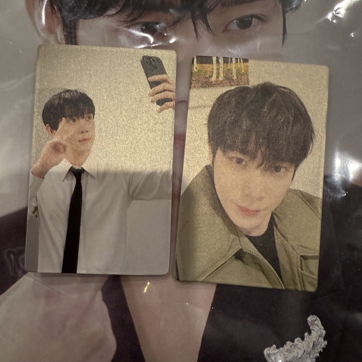 kimyoungdae_th's tweet photo. Photocard สำหรับ vvip ในงานแฟนมีตติ้งวันนี้ค่ะ 

#คิมยองแด #KimYoungDae #김영대 #キムヨンデ https://t.co/AfiDJUepNP