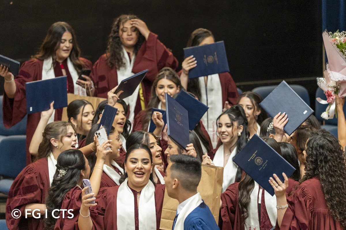 custodiaTS's tweet image. Yesterday, at the Notre Dame Center in Jerusalem, we had the joy of celebrating the graduation of the students from Terra Santa High School.
We are incredibly proud of each of them and remain deeply committed to fostering education and academic formation here in the Holy Land.