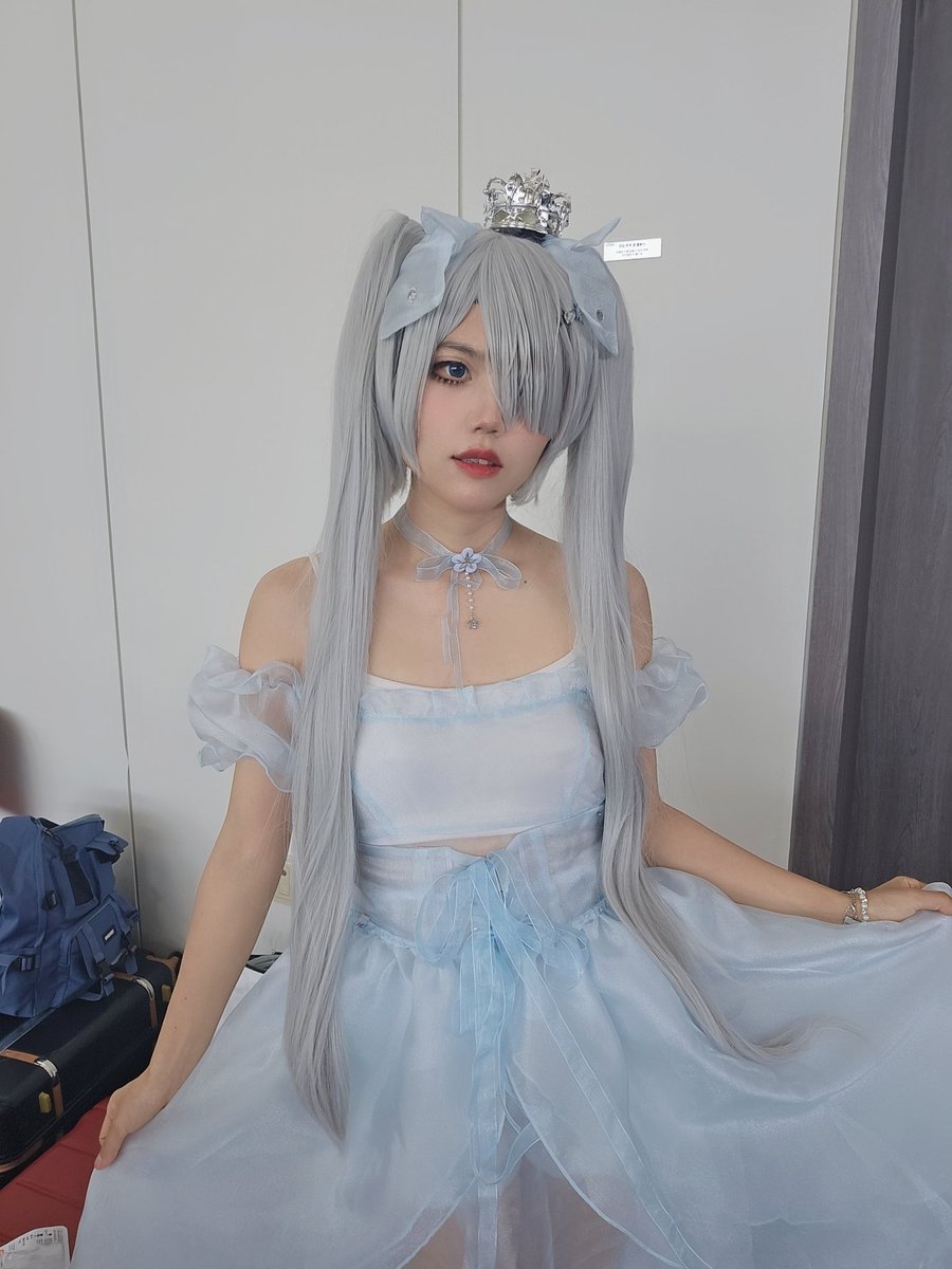 퇴근함니다
청코때 뵈유😘