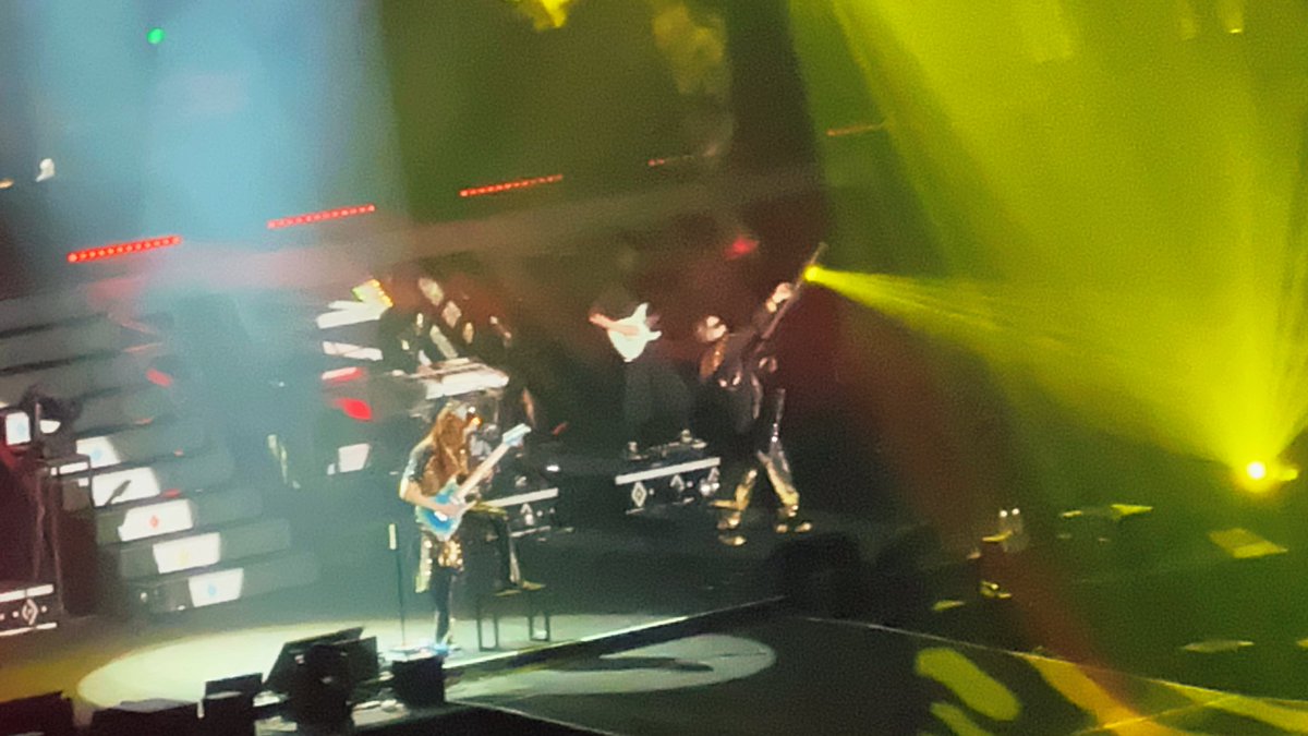 sasami319's tweet image. メンバーカラーの会場キレイだったね。
この写真が残ってるから、横アリ行ったんだなってまだ実感が残っている…
また、撮影タイムあると良いな
#MSSP横アリフォトコン