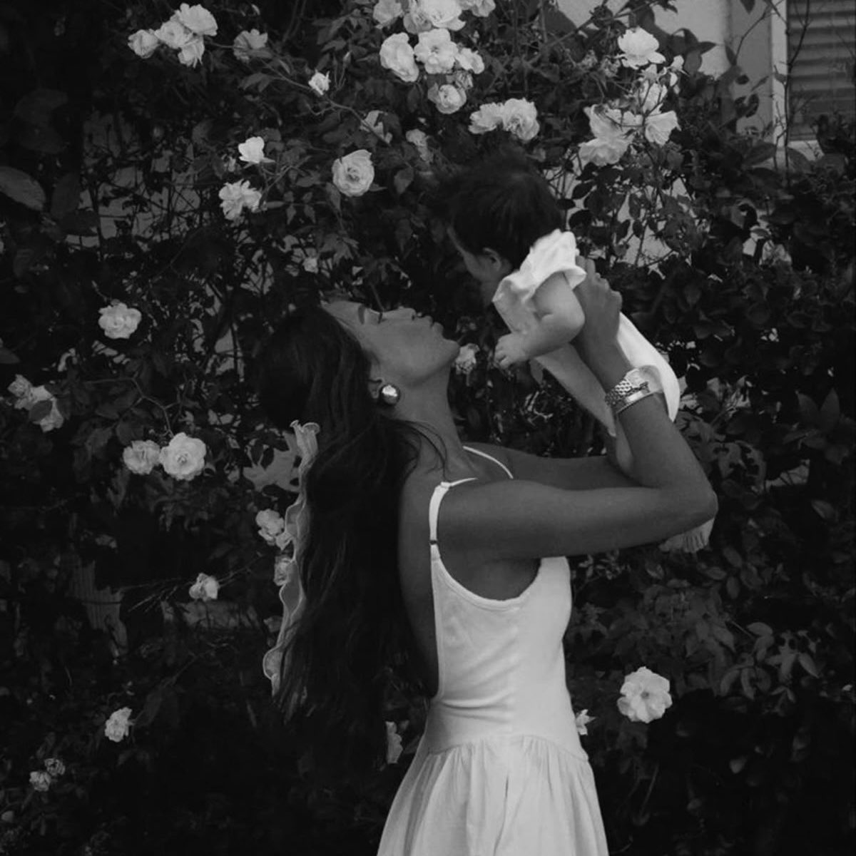 le gros tweet d’homme heureux et comblé ( depuis ces photos elle a passé le bac et elle a le permis )