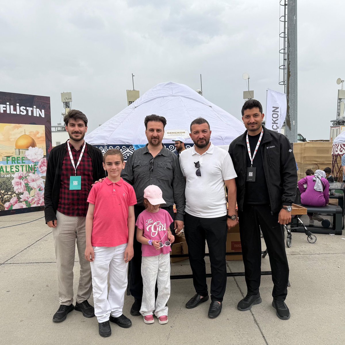 GENÇKON (@genckon) on Twitter photo TGSP Yönetim Kurulu Başkanı Sn. Ali Haydar Ustaosmanoğlu 7. Etnospor Kültür Festivali'nde GENÇKON standımızı ziyaret ettiler.
Nazik ziyaretleri için kendilerine teşekkür ediyoruz.
<a href="/hustaosmanoglu/">Ali Haydar Ustaosmanoğlu</a>
<a href="/ahmetsozbilir/">Ahmet Sözbilir 🇹🇷</a>
#etnosporkültürfestivali TGSP Yönetim Kurulu Başkanı Sn. Ali Haydar Ustaosmanoğlu 7. Etnospor Kültür Festivali'nde GENÇKON standımızı ziyaret ettiler.
Nazik ziyaretleri için kendilerine teşekkür ediyoruz.
<a href="/hustaosmanoglu/">Ali Haydar Ustaosmanoğlu</a>
<a href="/ahmetsozbilir/">Ahmet Sözbilir 🇹🇷</a>
#etnosporkültürfestivali