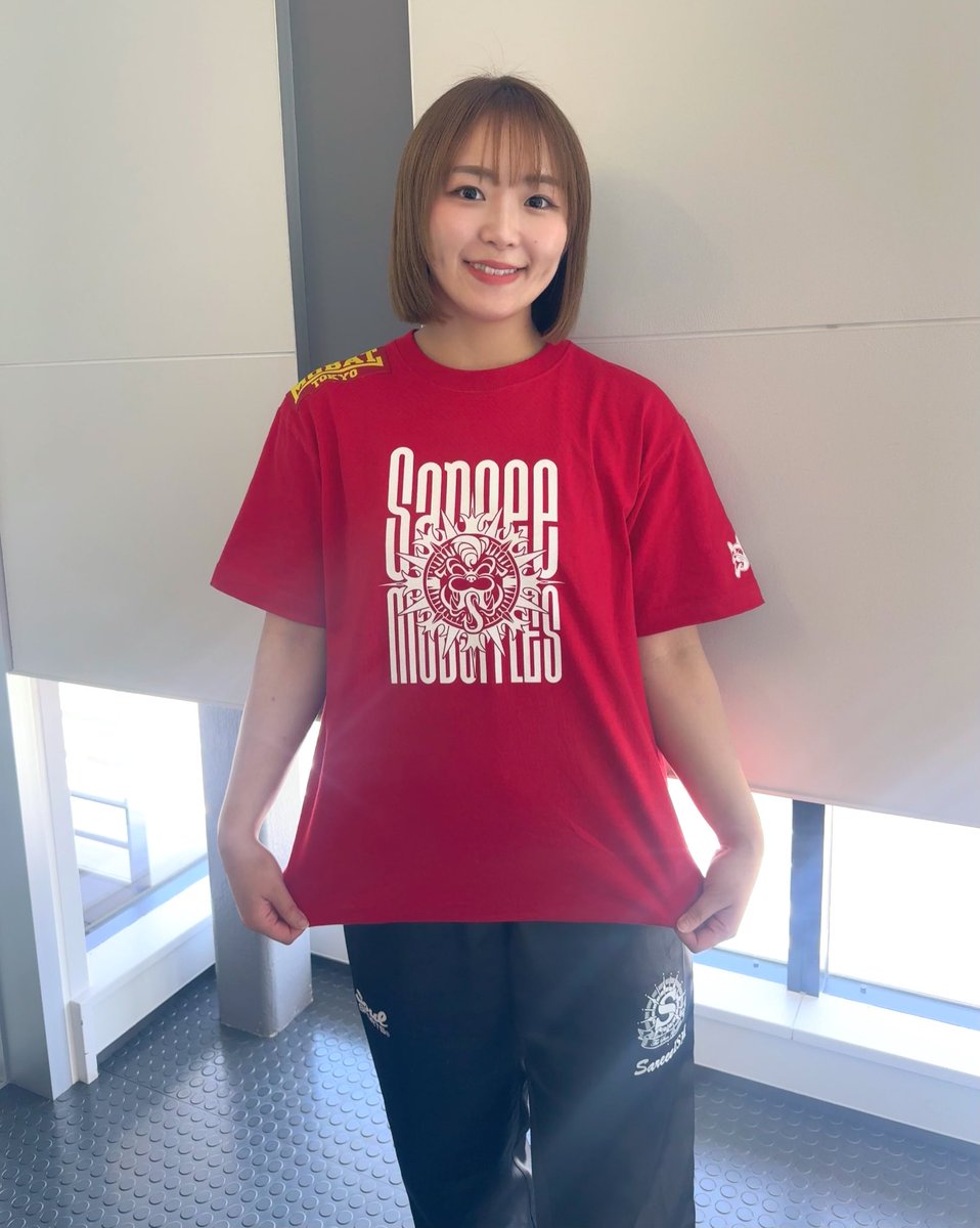 女子プロ Sareee モブスタイルスコラボTシャツ XL レッド Sareee×MOBSTYLES コラボTシャツ 期間限定で受注生産を受付します