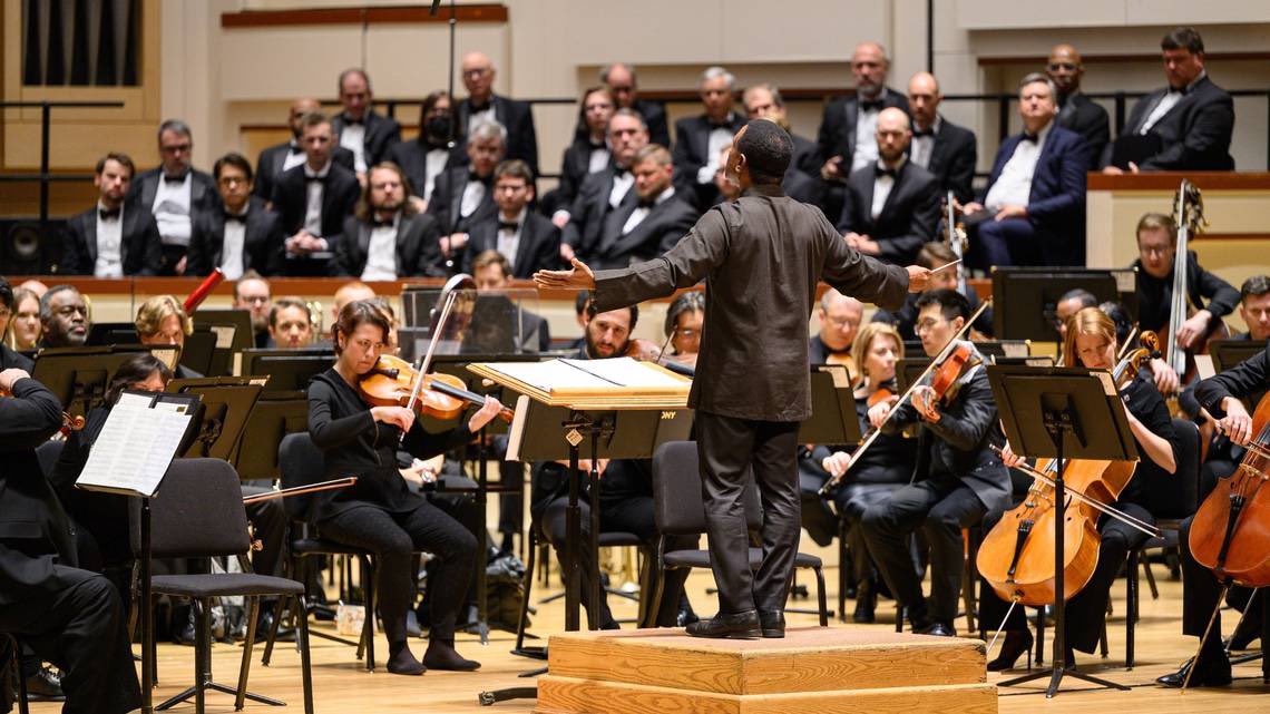 Duruustii goos-gooska ahayd ee diblomaasiyadda ayaa weli noo socota;

Dhowr beri ka hor casharkii hab-maamuuska iyo tweetska waa annagii qaadannay, maantana waa munaasabadaha iyo maamuuska;

——————————————

(Waanse tirtiray qoraalkii wasiir Cabdiraxmaan aan ku hal qabsaday — oo