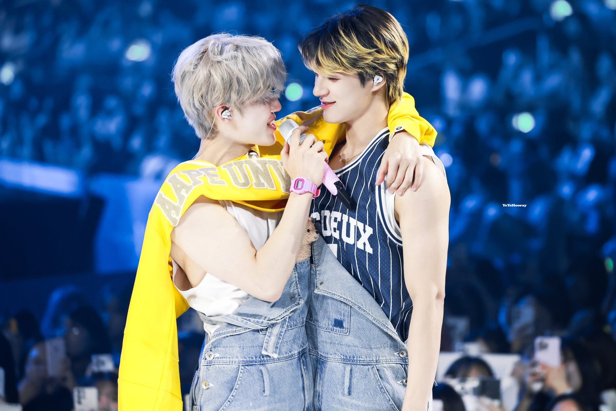 YeYeHooray's tweet photo. 250525
👨🏻‍❤️‍💋‍👨🏻

#제노 #나재민 #minno #nomin #젠잼 #잼젠 #노민 https://t.co/tQEyzIwh2U