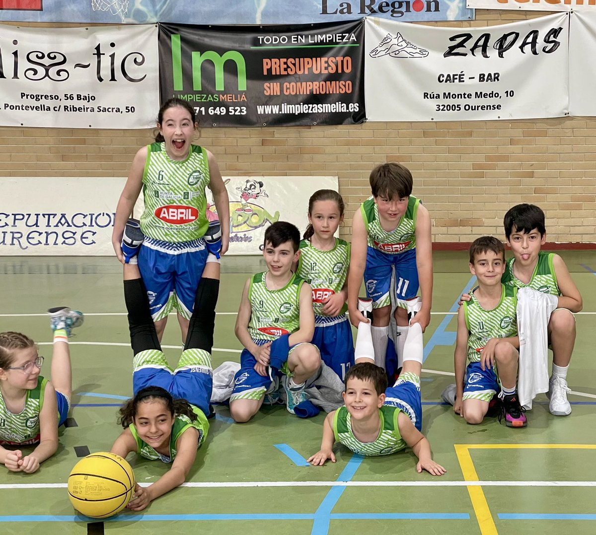ccvedrunaou's tweet photo. El equipo premini mixto finaliza la temporada con victoria en la Copa Diputación 😃

Nos vemos la temporada que viene‼️
#canteraCCV #minibasket https://t.co/blaYFlRvZv
