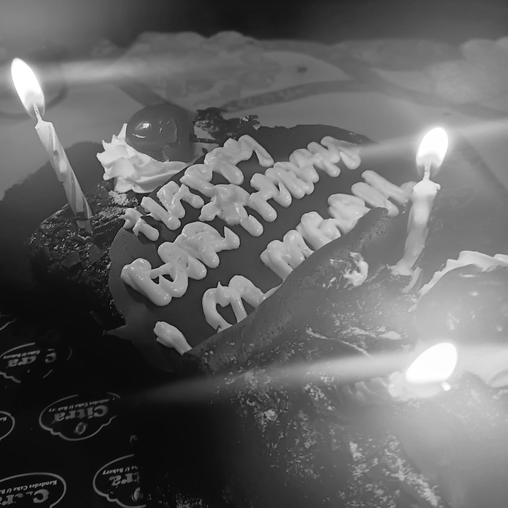 lolmbrill tweet media