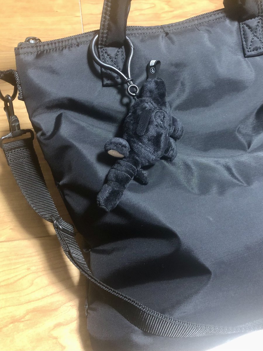 カバンにビームライフル装備した🔫
かっこいいぜ！！