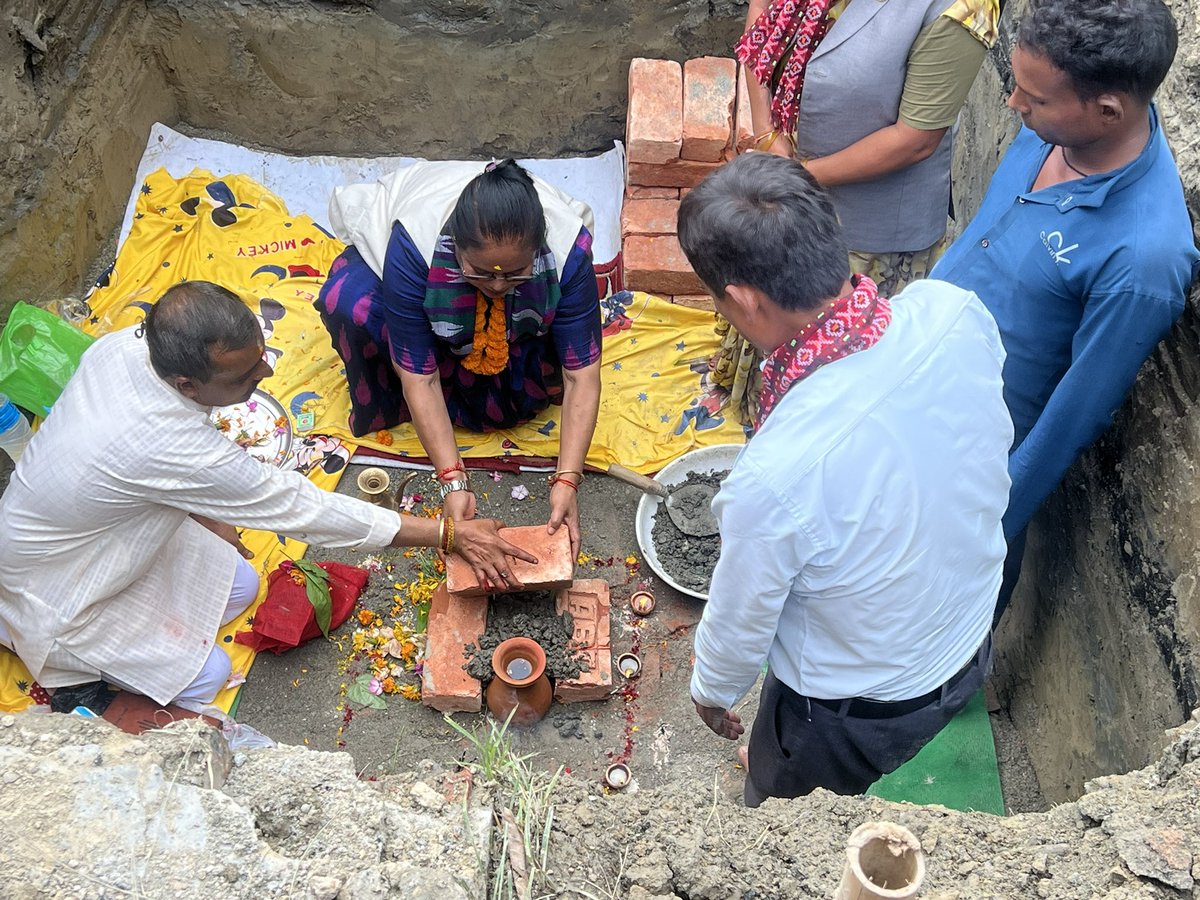 CBhagbati's tweet photo. संघिय सरकारका केहि सहयोग का साथ शिक्षा निकेतन आधारभुत विद्यालय दुहबी २, अन्तर���गत अटिजम भएका विधार्थीहरुको लागि भवन निर्माण शिलान्यास कार्यक्रम…! https://t.co/o9iIaUXcP3