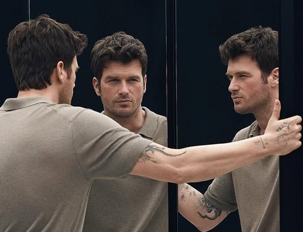 VancItalia's tweet photo. Kıvanç MAVi 🥰🥰🥰
Bellissimo 😍😍😍 
#kivanctatlitug 
#mavi https://t.co/viQR11DIFU