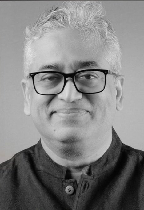 Happy Birthday dear Rajdeep!

Thank you very much for being that lone Man standing up tall against a tempest running amok over the genre of Journalism that the fascist can ill afford.

I can call you a friend because you treat me like one.
 
Honestly it is surreal for an ordinary