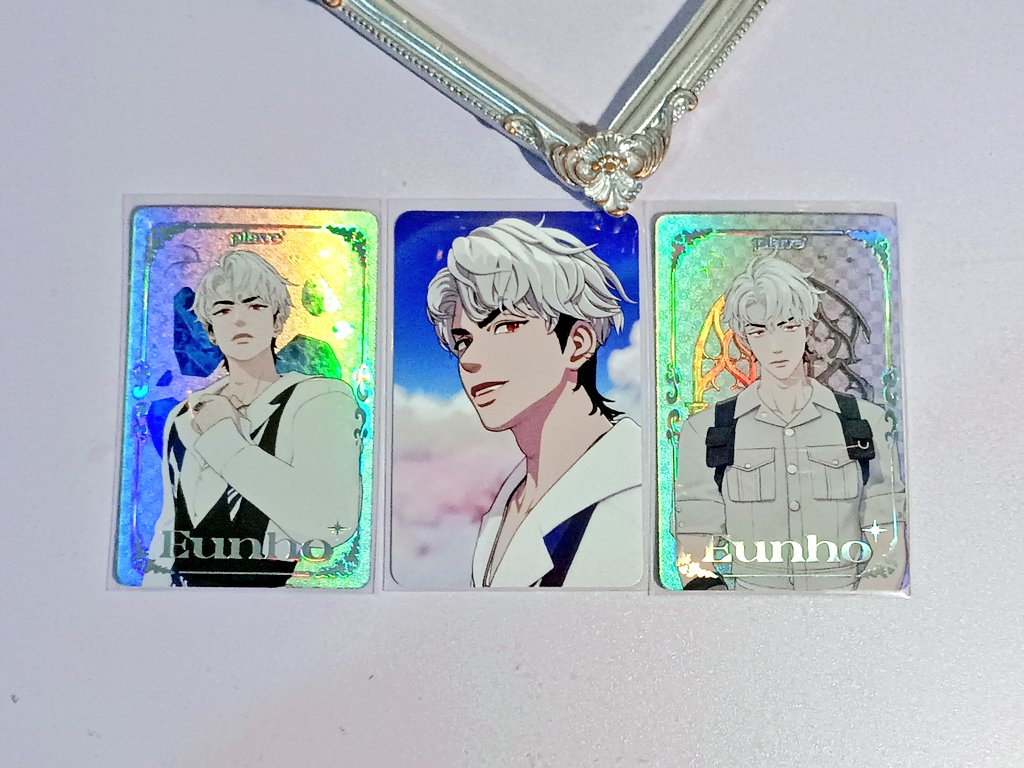 ❤️‍🔥~Eunho Birthday Giveaway~❤️‍🔥

For 3 winner✨

❤️‍🔥  1 Caligo Pocaalbum with set eunho photocard (+bamby) (unsealed)
❤️‍🔥 1 Eunho Carabiner
❤️‍🔥 3 Eunho photocard 

Rules : 
❤️‍🔥 INA PLLI🇮🇩
❤️‍🔥 rt &amp; like
❤️‍🔥 Share moment/pic Eunho🐺 yang paling lucu/favorite mu

Goodluck✨

‼️End 31 Mei‼️