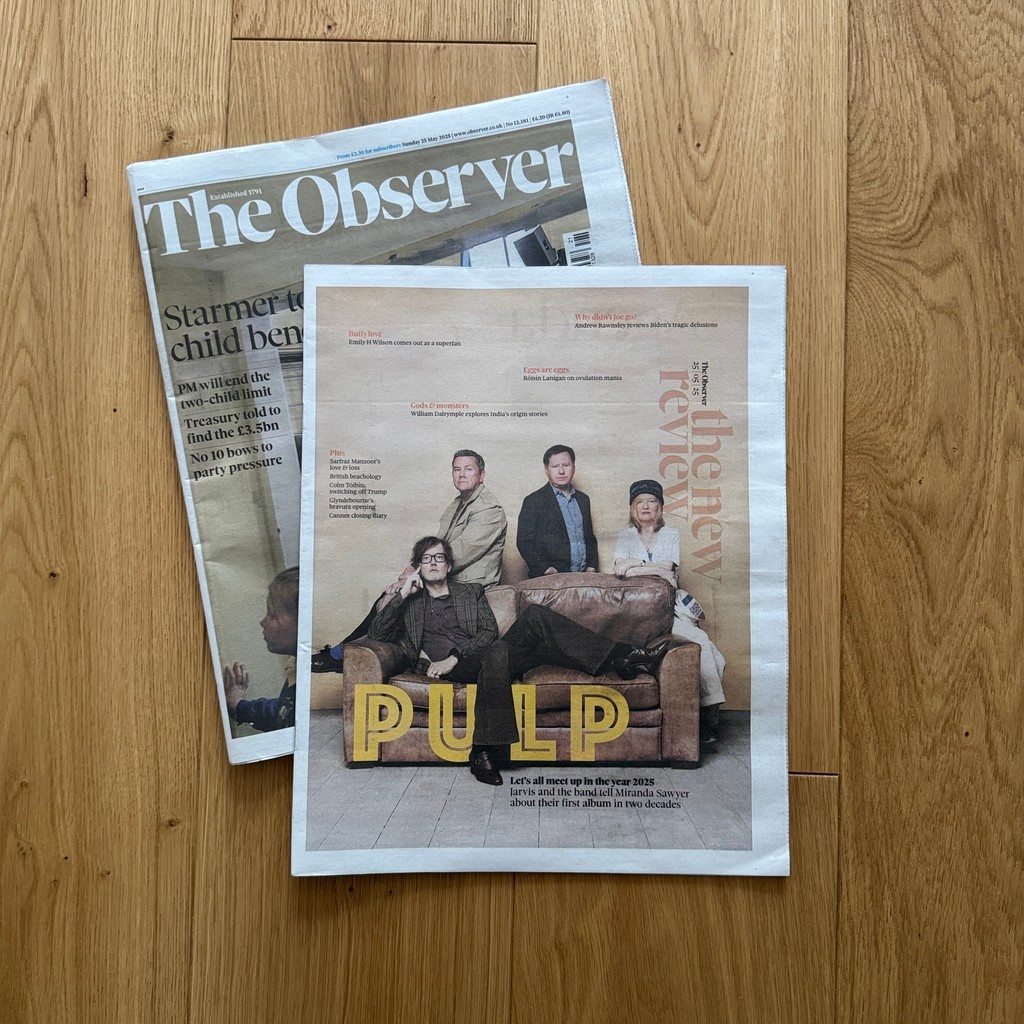 welovepulp's tweet image. Read all about us … Great interview & article in @ObsNewReview today.
observer.co.uk/culture/interv…
You'll also find Pulp in @uncutmagazine & an interview at @RollingStone rollingstone.com/music/music-fe…
Lots of press coming all over, pls tag @welovepulp in yr photos.
#pulplovegivingyoumore